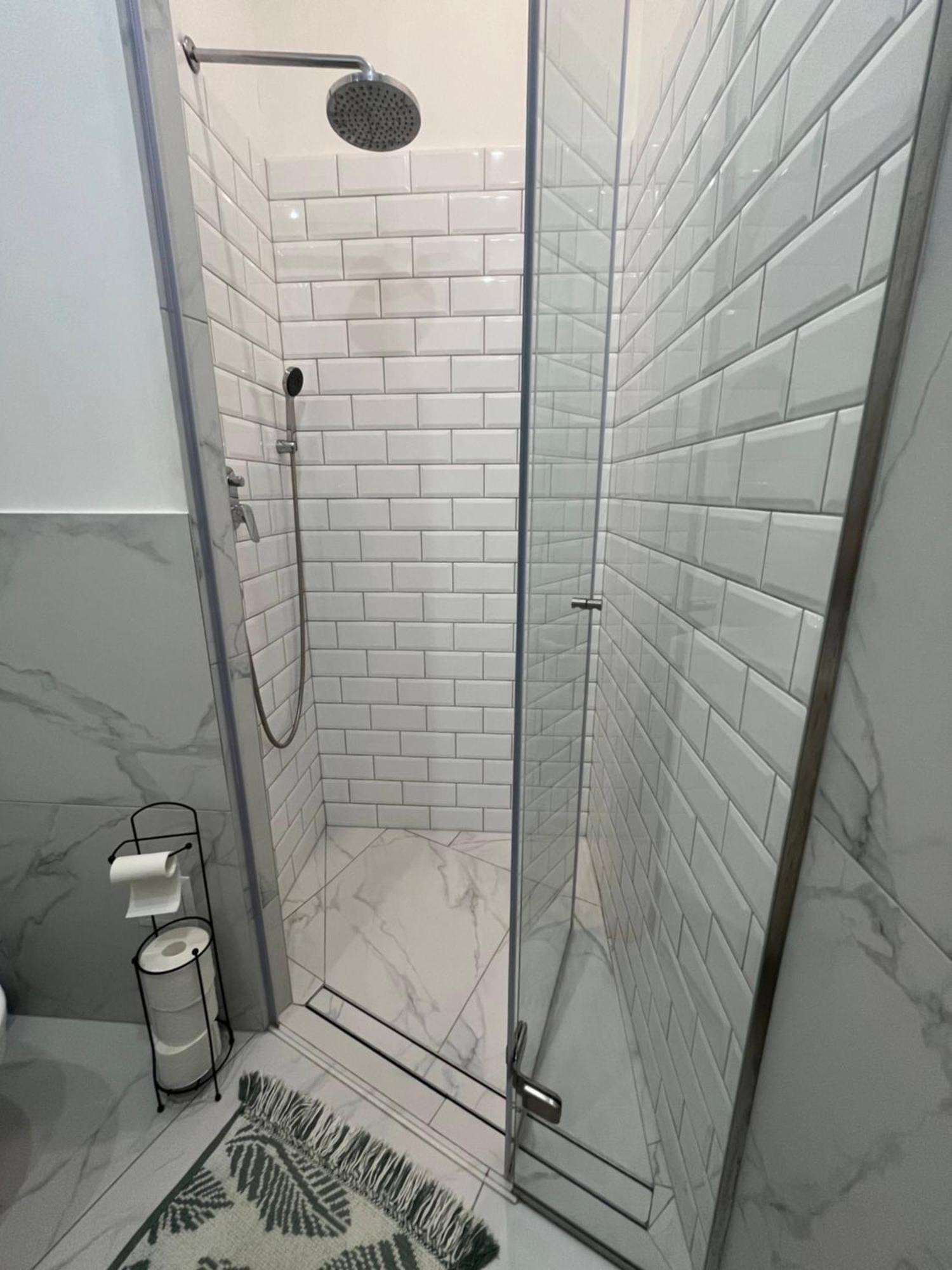 Larix Apartman Budapeszt Zewnętrze zdjęcie